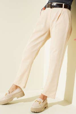 Pazarium - Kemerli Dar Paça Gabardin Pantolon Kum Bej