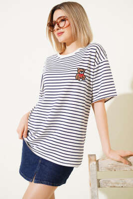 Çizgili Ayıcık Nakışlı T-shirt Lacivert - Thumbnail