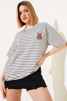 Çizgili Ayıcık Nakışlı T-shirt Siyah - Thumbnail