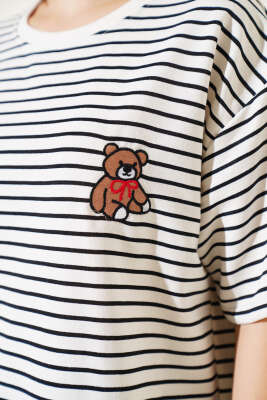 Çizgili Ayıcık Nakışlı T-shirt Siyah - Thumbnail