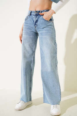 Kesik Geniş Paça Kot Pantolon Açık Mavi - Thumbnail