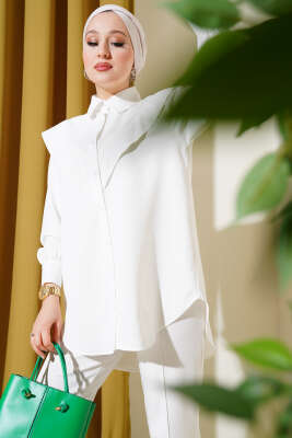 Pazarium - V Detaylı Gömlek Ekru