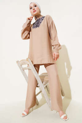 Pazarium - Yarım Fermuarlı Önü Leoparlı İkili Takım Latte