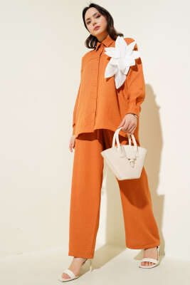 Pazarium - Çiçek Aksesuarlı Tunik İkili Takım Tarçın