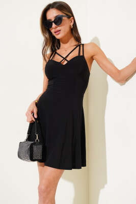 Pazarium - Çapraz İp Askılı Kloş Elbise Siyah