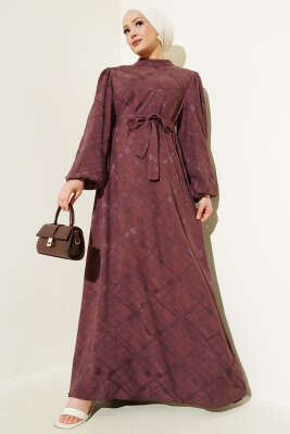 Pazarium - Desenli Balon Kol Kuşaklı Jakar Elbise Kahve