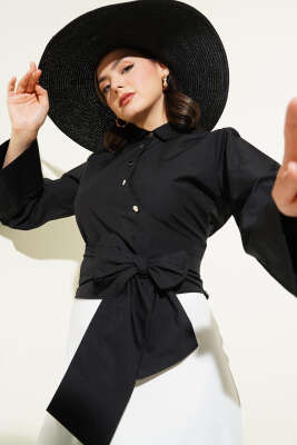 Pazarium - Yandan Bağlamalı Çapraz Düğmeli Kısa Gömlek Siyah