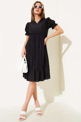 Fırfır Detaylı Brodeli Elbise Siyah - Thumbnail