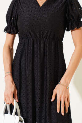 Fırfır Detaylı Brodeli Elbise Siyah - Thumbnail