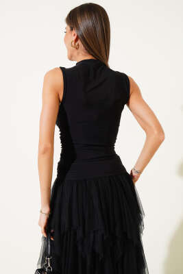 Önü Büzgülü Kolsuz Sandy Bluz Siyah - Thumbnail