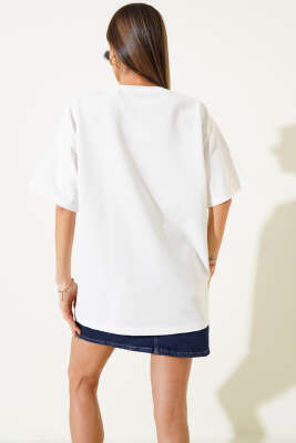 Ayıcıklı Basket Top Baskılı T-shirt Beyaz - Thumbnail