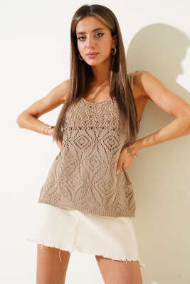 Desenli Ajurlu Kalın Askılı Triko Bluz Vizon - Thumbnail