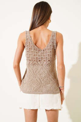 Desenli Ajurlu Kalın Askılı Triko Bluz Vizon - Thumbnail