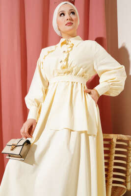 Fırfır Detaylı Bel Lastikli Düğmeli Elbise Ekru - Thumbnail