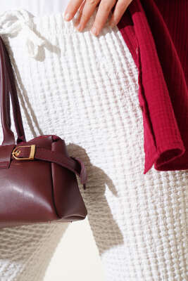 Bel Lastikli Geniş Paça Gofre Pantolon Beyaz - Thumbnail