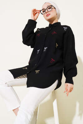 Pazarium - Fiyonk Nakışlı Gömlek Siyah