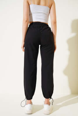 Bel Ve Paça Lastikli Paraşüt Pantolon Siyah - Thumbnail