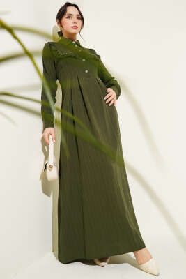 Pazarium - Yaka Taşlı Fırfırlı Elbise Haki