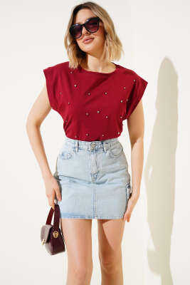 Pazarium - Taş Süslemeli Sıfır Kol T-shirt Bordo