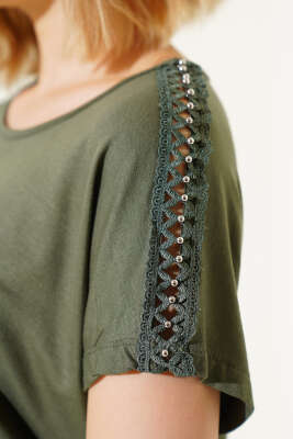 Omuz Taşlı T-shirt Haki - Thumbnail