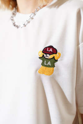 Ayıcık Nakışlı Basic T-shirt Ekru - Thumbnail