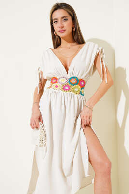 Pazarium - Bel Güpürlü V Yaka Kolsuz Elbise Bej