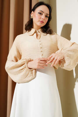 Bebe Yaka Düğme Detaylı Gofre Bluz Camel - Thumbnail