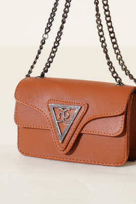 Üçgen Armalı Zincir Askılı Çanta Taba - Thumbnail