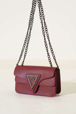 Üçgen Armalı Zincir Askılı Çanta Bordo - Thumbnail