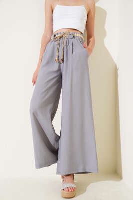 Pazarium - Hasır Kemerli Geniş Paça Pantolon Gri