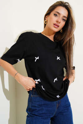 Fiyonk Detaylı T-shirt Siyah - Thumbnail