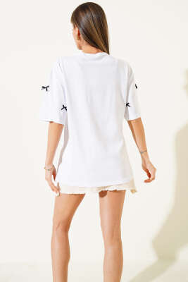 Fiyonk Detaylı T-shirt Beyaz - Thumbnail