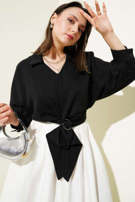 Kemer Tokası Detaylı Bluz Siyah - Thumbnail