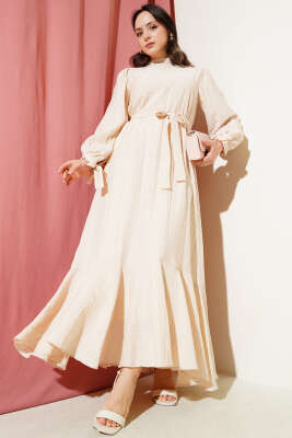 Bilek Bağlamalı Kuşaklı Gofre Elbise Bej - Thumbnail