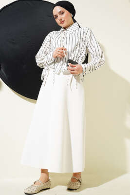 Kalp Düğmeli Önü Büzgülü Kısa Gömlek Beyaz - Thumbnail