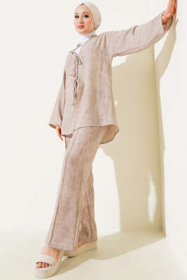 Pazarium - Batik Desen Önü Bağcıklı İkili Takım Bej