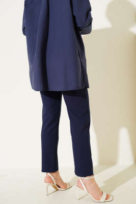 Kemerli Pileli Dar Paça Pantolon Lacivert - Thumbnail