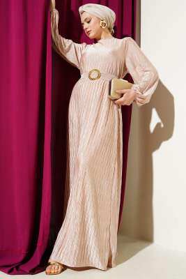 Pazarium - Büzgü Pliseli Saten Görünümlü Elbise Latte