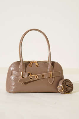 Kanca Detaylı Fermuarlı Rugan Çanta Vizon - Thumbnail