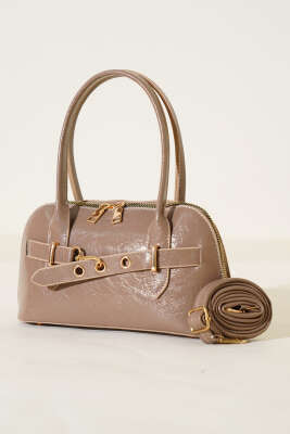 Kanca Detaylı Fermuarlı Rugan Çanta Vizon - Thumbnail