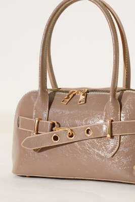 Kanca Detaylı Fermuarlı Rugan Çanta Vizon - Thumbnail