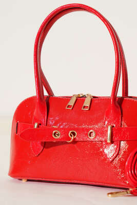 Kanca Detaylı Fermuarlı Rugan Çanta Kırmızı - Thumbnail
