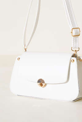 Kilitli Fermuarlı Çanta Beyaz - Thumbnail