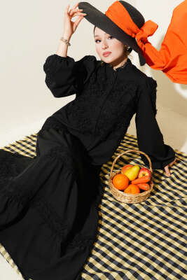 Pazarium - Güpürlü Önden Düğmeli Elbise Siyah