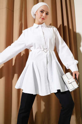 Pazarium - Kalp Tokalı Kuşaklı Gömlek Beyaz