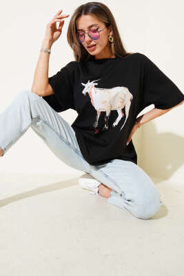 Pazarium - Keçi Baskılı T-shirt Siyah