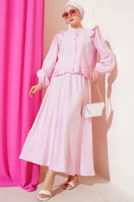 Pazarium - Fırfırlı Düğmeli Etekli İkili Takım Pembe