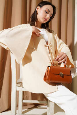 Pazarium - Önü Bağcıklı Geniş Kol Kimono Bej