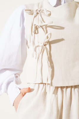 Yandan Bağcıklı Etekli Yelekli Takım Bej - Thumbnail