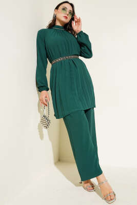 Pazarium - Yaka Taşlı Pileli Tunik İkili Takım Zümrüt Yeşili